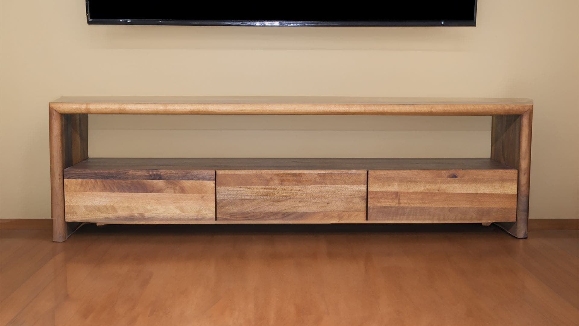 Kütük Ceviz Liza Tv Ünitesi