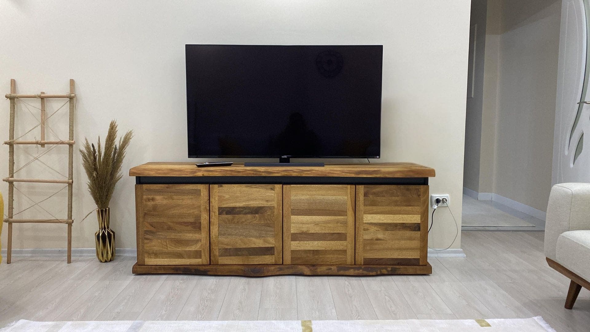 Doğal Ceviz Tv Stand_ Kapaklı
