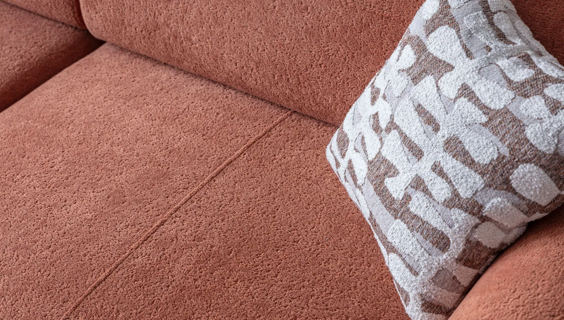 19f88ef5-eae4-405d-8196-e24039e85bb4