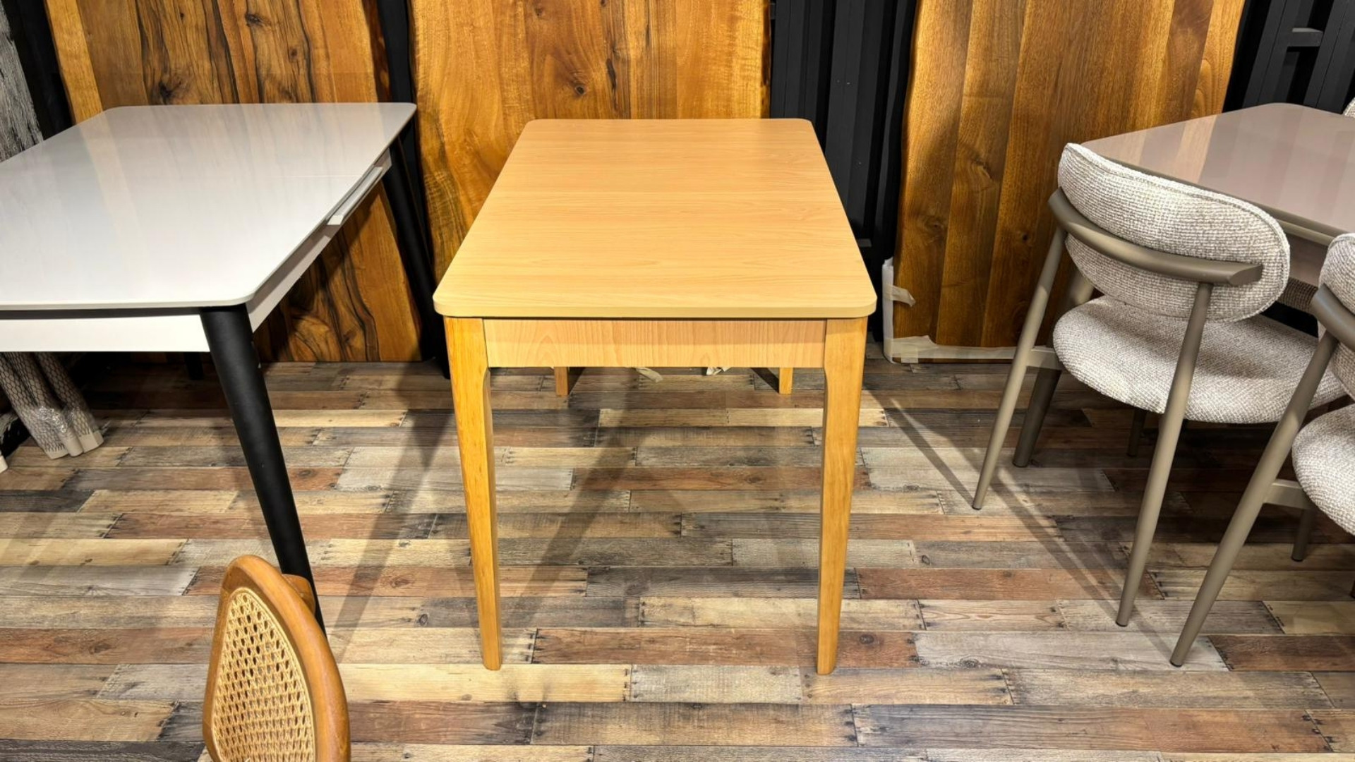 70110 Açılır Pegasus Masa OUTLET (1)